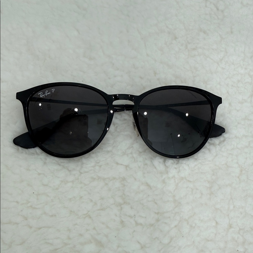 Ray-Ban Dark Frame Sunglasses
